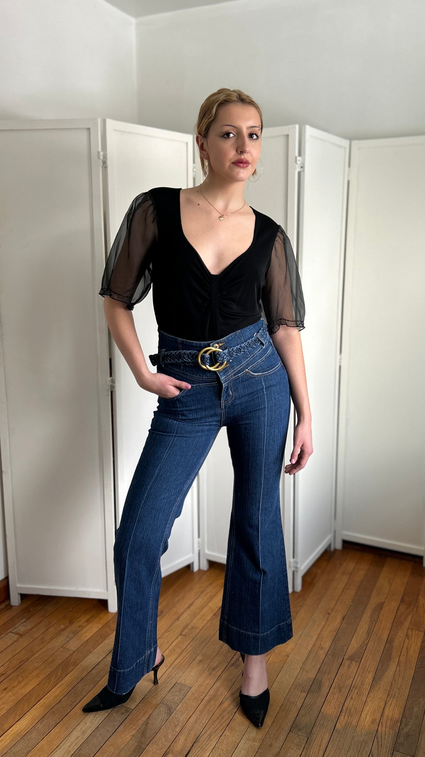 Wide Leg Ultra High Rise Jeans