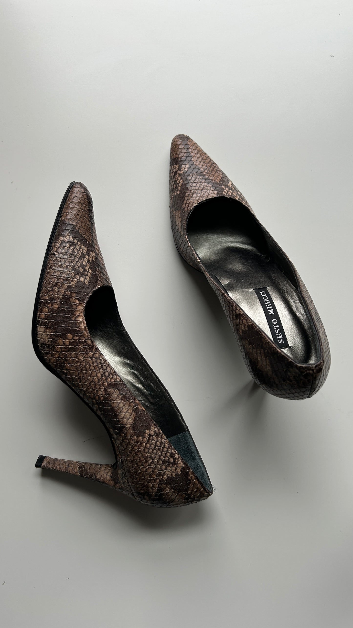 Snakeskin Pointed Toe Heels